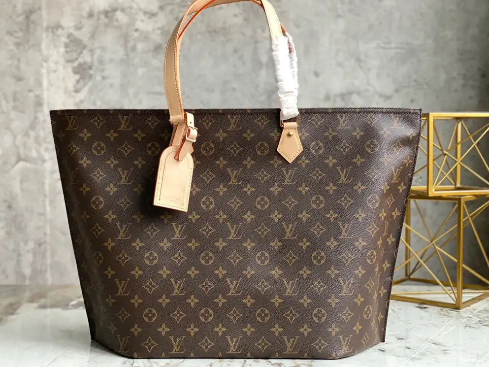 MEDIUM BAG LOUIS TOTE ALL-IN VUITTON 0524